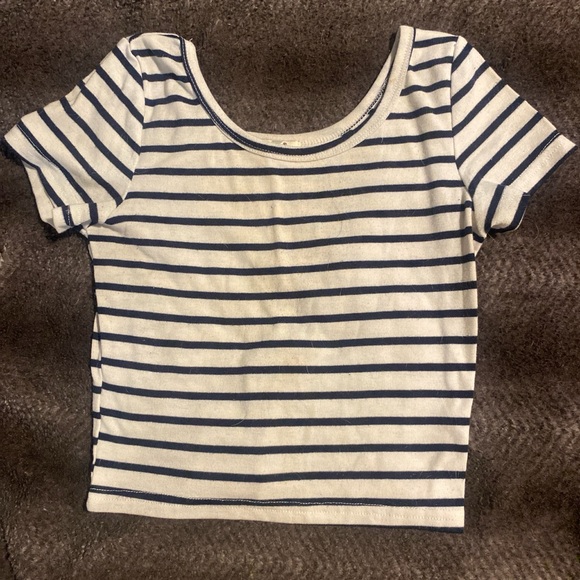 Tops - Black-and-white striped crop top